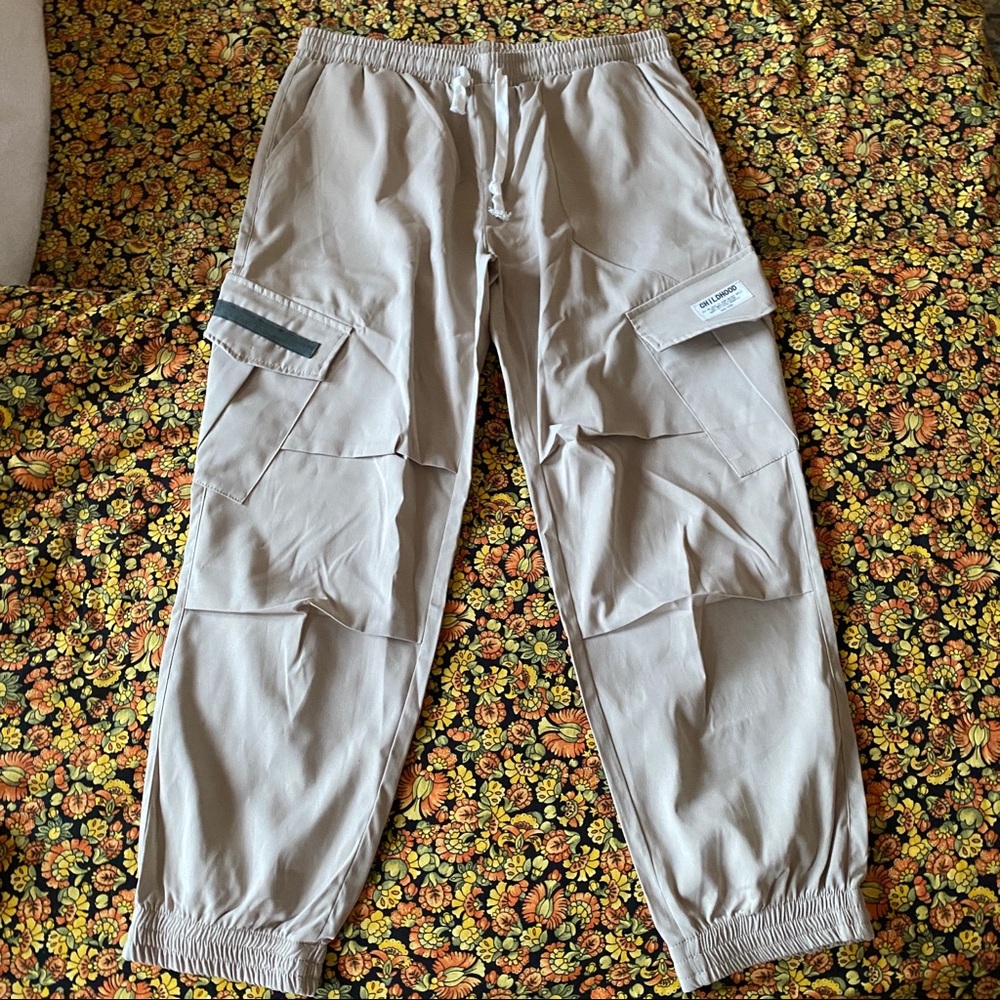 Men’s Beige Cargo Pants / SIZE XXL /